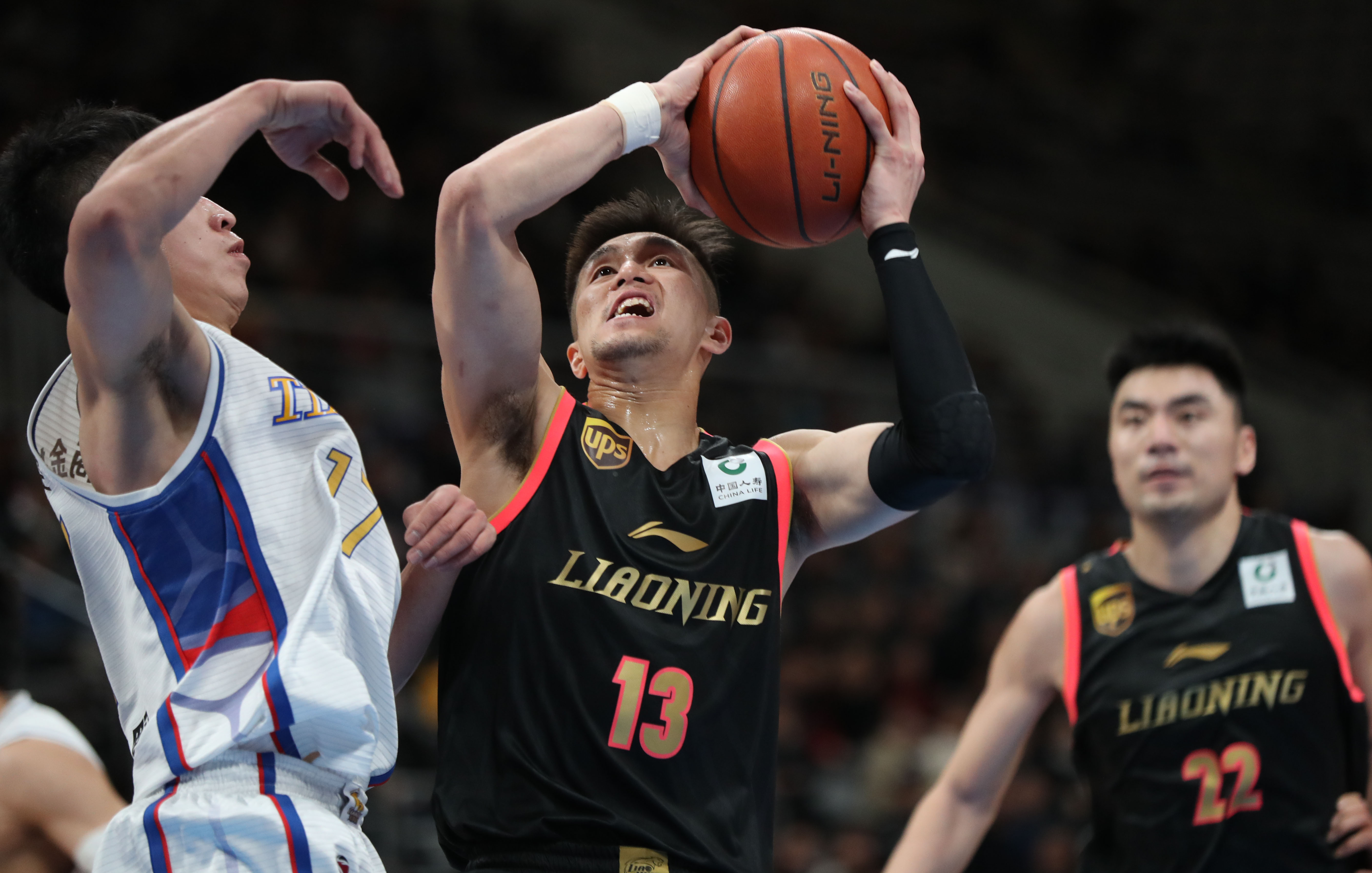 内马尔为自 内马尔为自