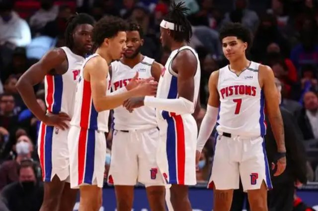 又放大了选 又放大了选