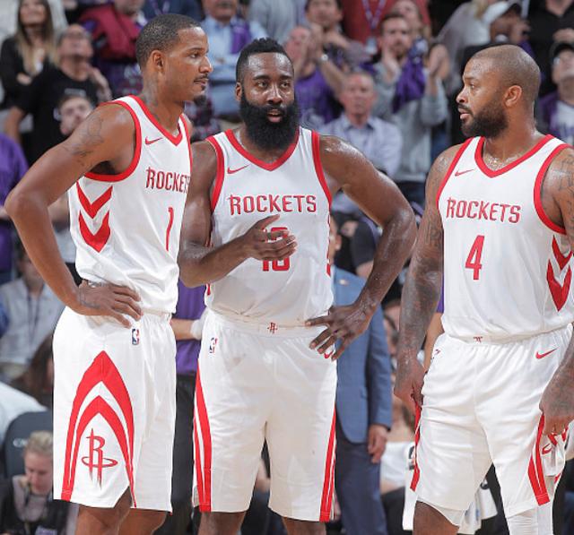 维尼修斯背 维尼修斯背